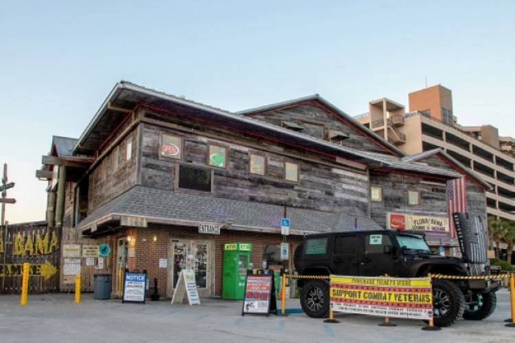 Flora-Bama's Annual Thanksgiving Potluck